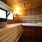 Modern In Vaux-sur-sure With Sauna Nyaraló