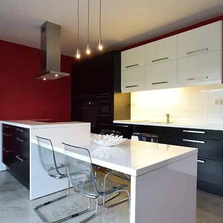 Holiday home Modern In Vaux Sur S Re With Sauna