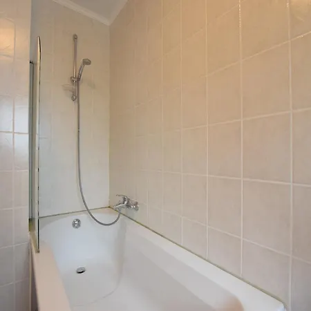 Modern In Vaux-sur-sure With Sauna Vakantiehuis *