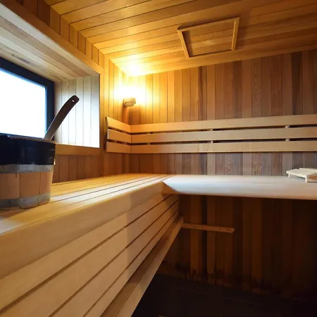 Modern In Vaux-sur-sure With Sauna Tatil Evi
