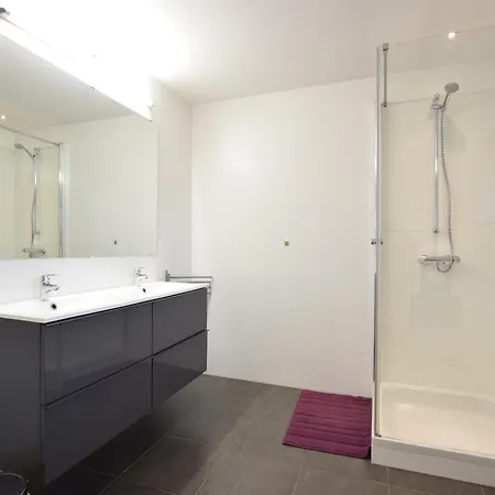 Tatil Evi Modern In Vaux-sur-sure With Sauna