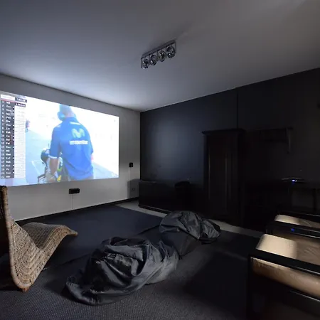 Modern In Vaux-sur-sure With Sauna Dom wakacyjny Morhet