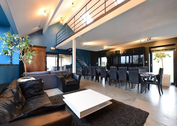 Modern In Vaux-sur-sure With Sauna Ferienhaus Morhet