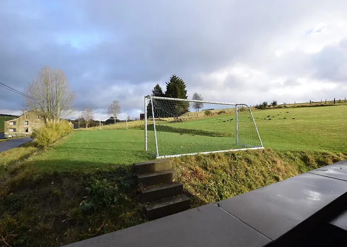 Ferienhaus Modern In Vaux-sur-sure With Sauna *