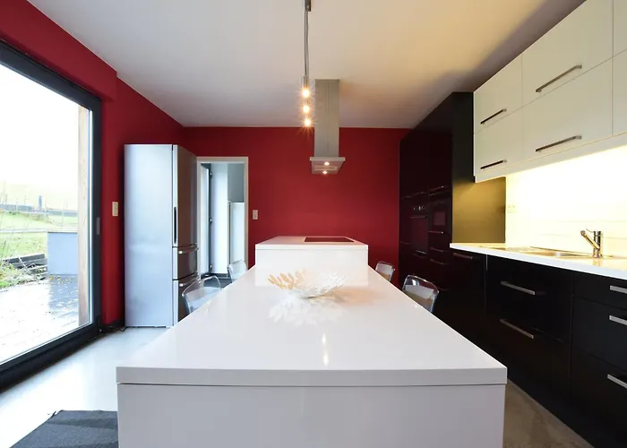 Modern In Vaux-sur-sure With Sauna Ferienhaus Morhet